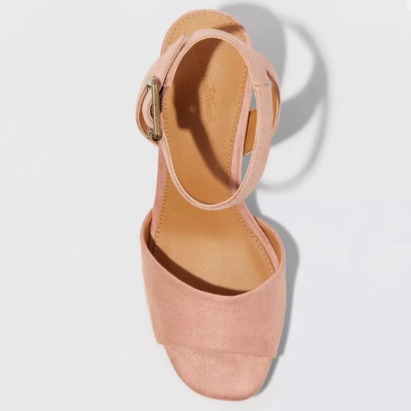 NWT Universal thread Megan blush wedge sandals - Picture 3 of 8